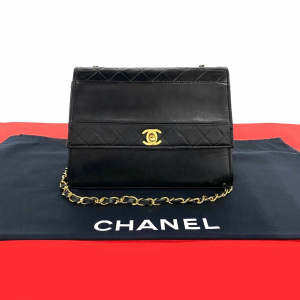 CHANEL Shoulder Bag lambskin black Matrasse