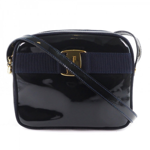 Salvatore Ferragamo Shoulder Bag DE-21 3096 Patent leather black Vala 