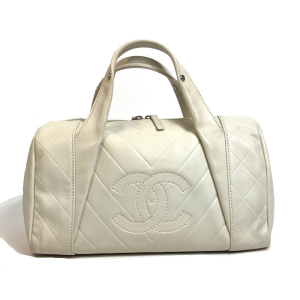 CHANEL Boston Duffel bag A30899 leather Ivory CCCOCO Mark Chevron Vsti