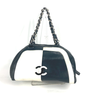 CHANEL Shoulder Bag leather white By color CC COCO Mark WChain Women U