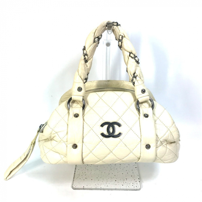 CHANEL Handbag leather beige Bubble quilt CC COCO Mark