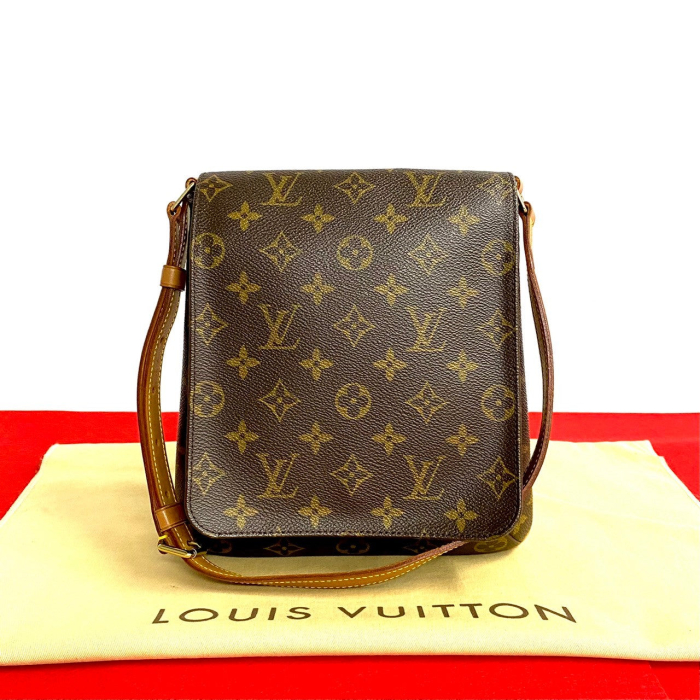 LOUIS VUITTON Shoulder Bag leather Brown Monogram Musette Salsa