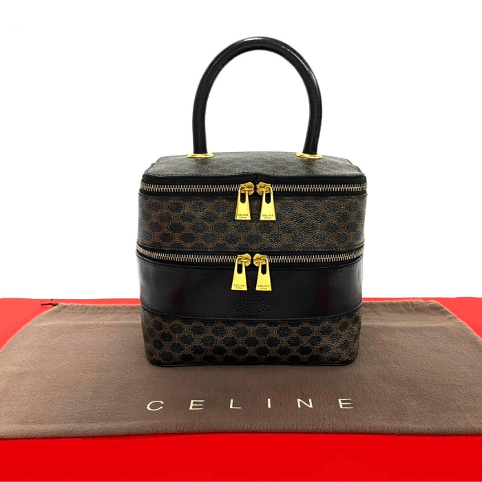 CELINE Handbag leather black