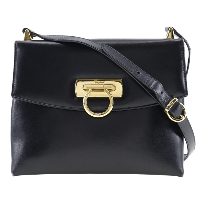 Salvatore Ferragamo Shoulder Bag Calfskin black Gancini Women Used Aut